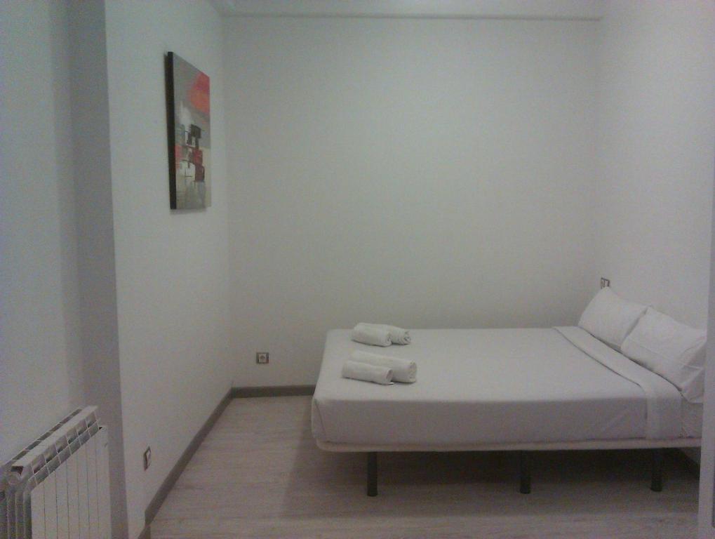 Km1 Amparo Apartments 马德里 客房 照片
